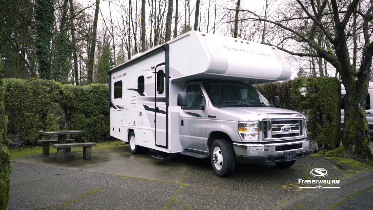 Class C Medium Motorhome Rental: Comfort for Couples and Families