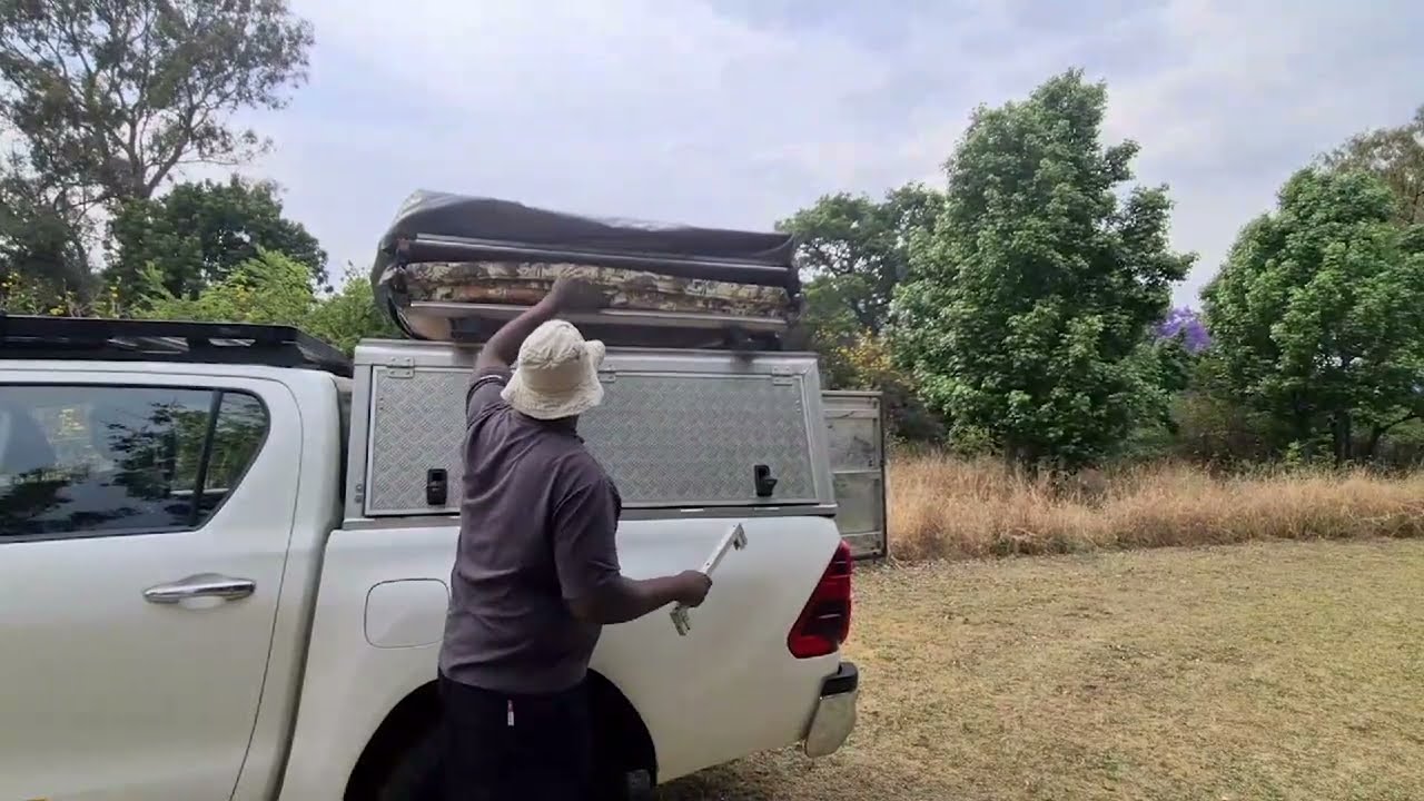 2023 Bushlore Toyota Hilux HilC2 4x4 | Rooftop Tent Tutorial