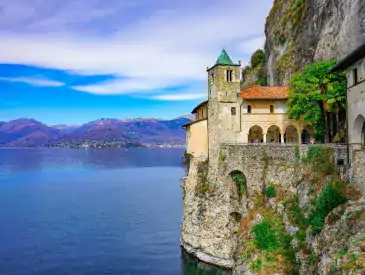 Varese Italien, Santa Caterina Del Sasso, Lake Maggiore, Hermitage